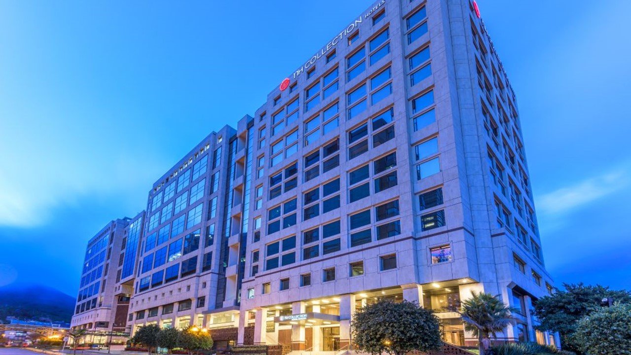 Hotel NH Collection Teleport