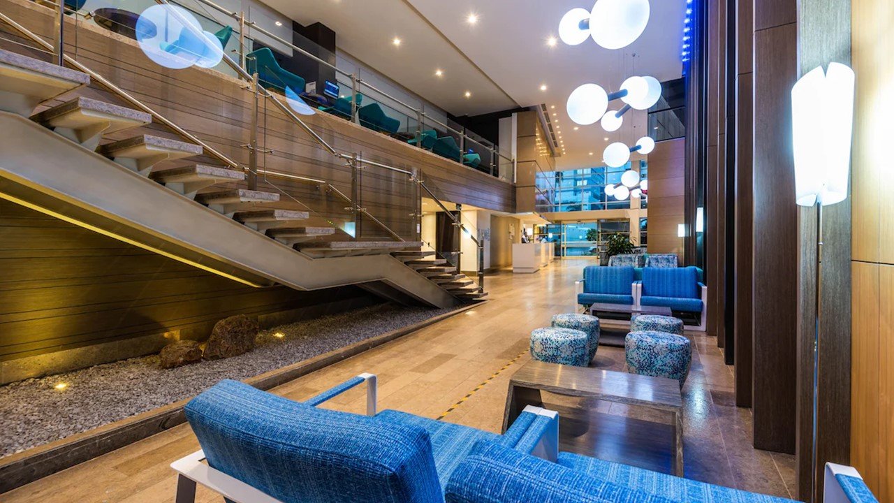lobby hotel muebles recepcion Colombia fabricante hospitalidad luxury design