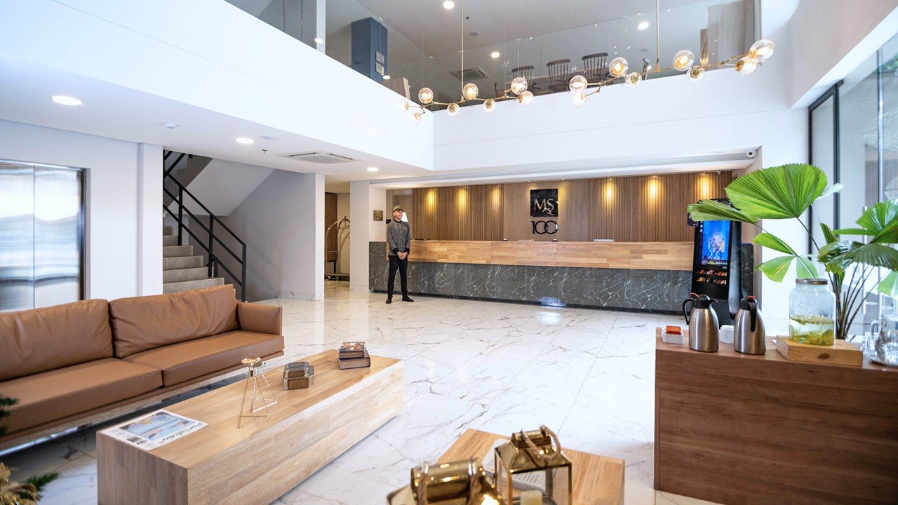 lobby hotel muebles recepcion Colombia fabricante hospitalidad luxury design